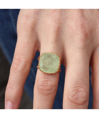 Bague dorée double anneau et pierre carrée plus qu'un jeu 