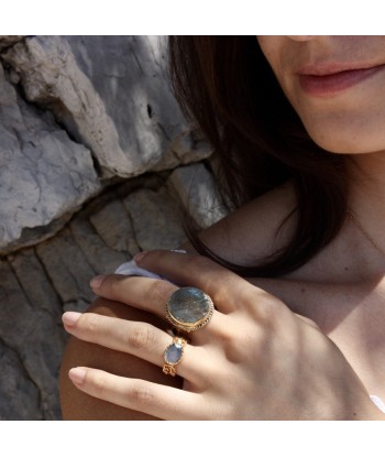 Bague chaine dorée et labradorite À commander