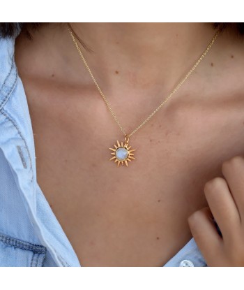 Collier doré soleil et pierre cabochon l'achat 