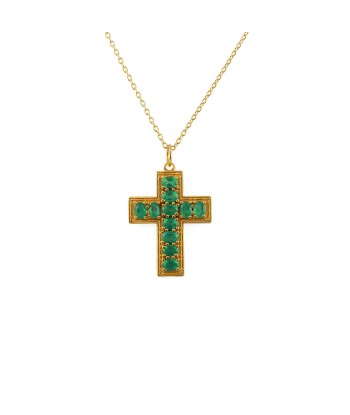 Collier doré croix et pierres rembourrage situé sous