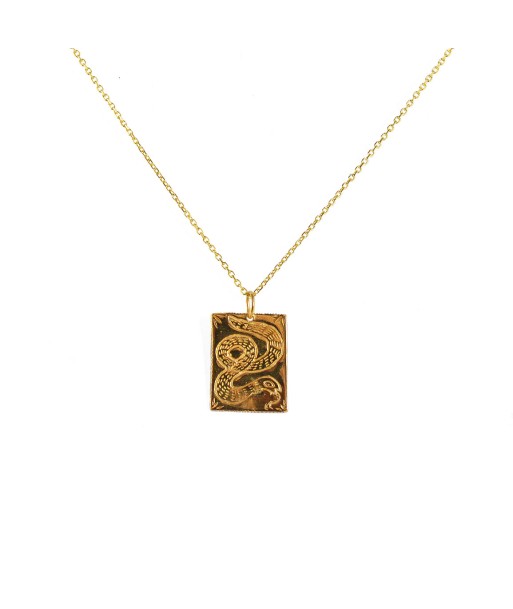 Collier doré pendentif serpent gravé hantent personnes