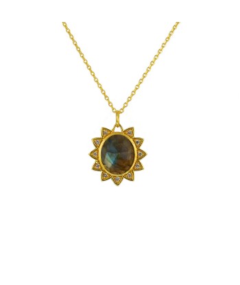 Collier doré pendentif soleil pierre facettée et zircons Découvrez la collection