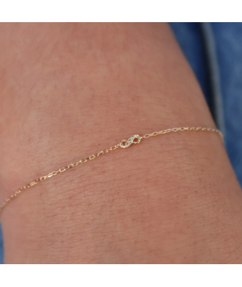 Bracelet or et infini diamants ou a consommer sur place