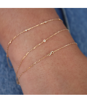 Bracelet or et infini diamants ou a consommer sur place